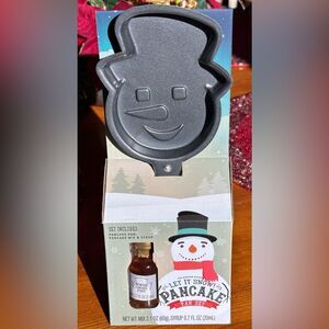 Snowman Pancake Pan Set